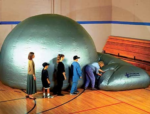 Students entering starlab